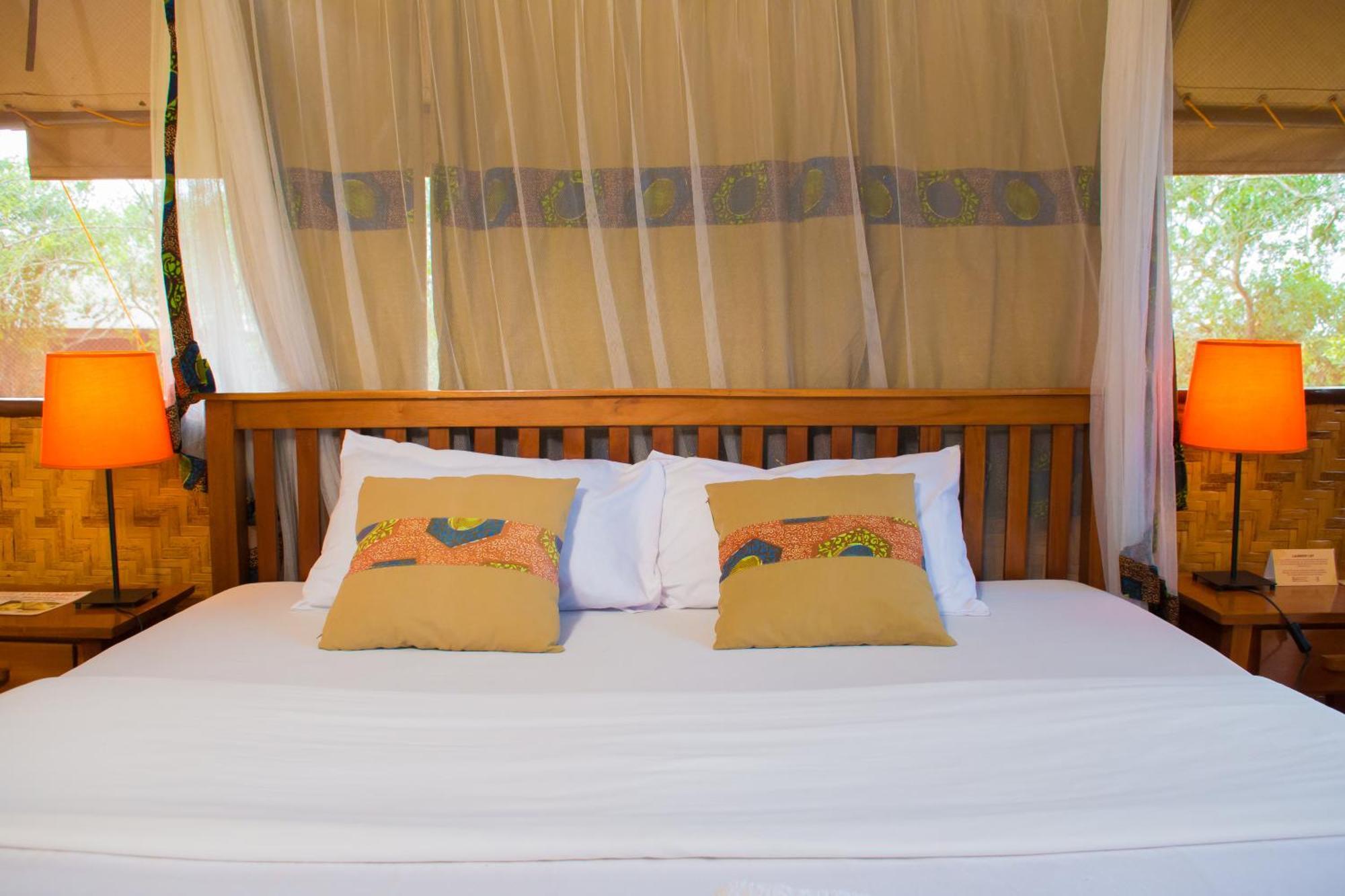 Queen Elizabeth Bush By Nature Ltd Lodge Katunguru