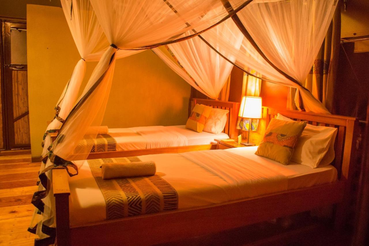 Queen Elizabeth Bush By Nature Ltd Lodge Katunguru